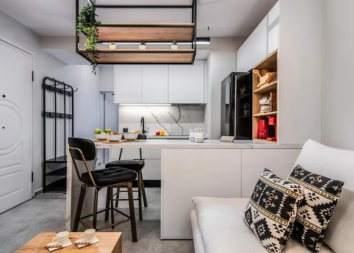 The Big Little One. Stylish & Convenient Apartment