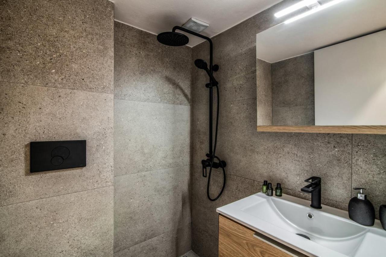 Apartment The Big Little One. Stylish & Convenient Heraklion (Crete)
